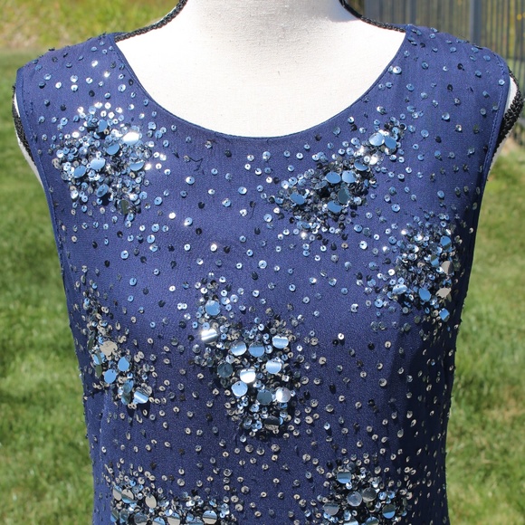 Badgley Mischka navy blue sleeveless sequin dress..... - Picture 4 of 11